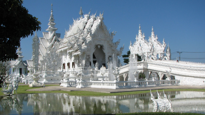 Wat Rong Khun in Chiang Rai, Thailand